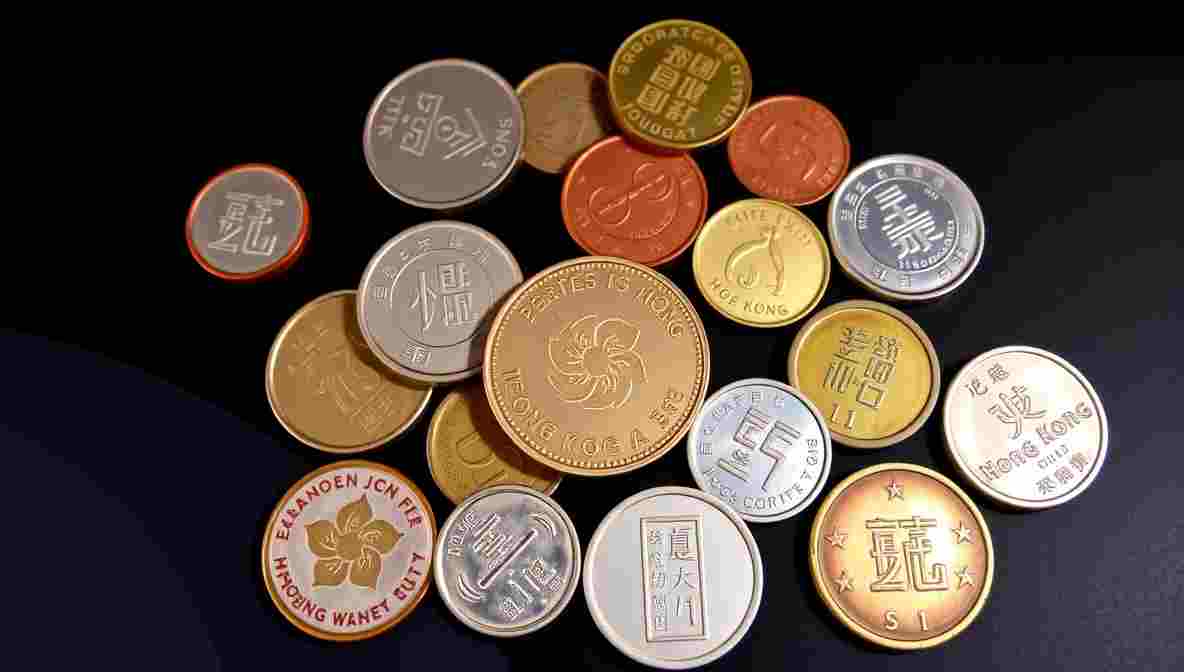 Hong Kong Taxi Drivers Gear Up for a Cashless Revolution